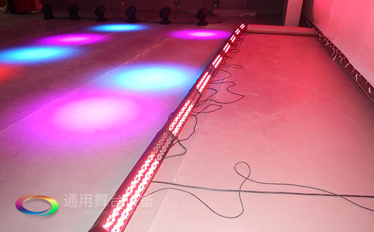 廣科學院松山湖校區(qū)多功能報告廳舞臺幕布及聲光電系統(tǒng)安裝與部署及室內(nèi)裝修設(shè)計、施工建設(shè)項目