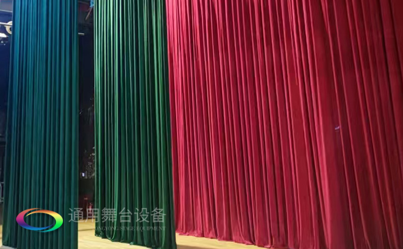 助力教育領域舞臺建設，推動校園文化發展！星海中學報告廳舞臺阻燃幕布建設項目